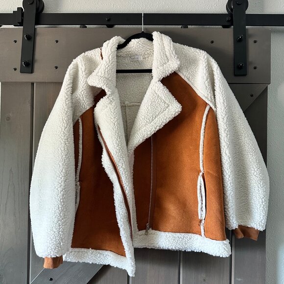 HUANKD Faux Fur Short Lambswool Jacket - EUC - Picture 1 of 3